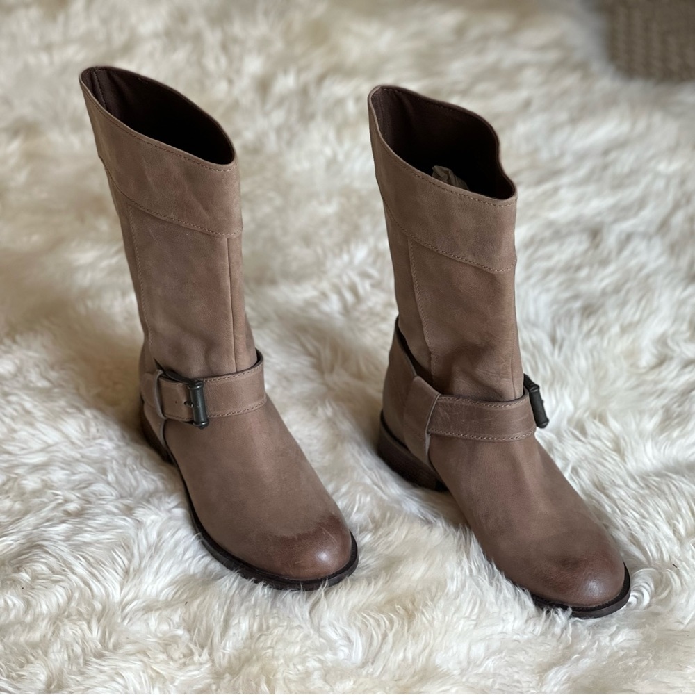 Cole Haan Nike Air Brown Ridding Boots, Size7B, Pristine w/Tag